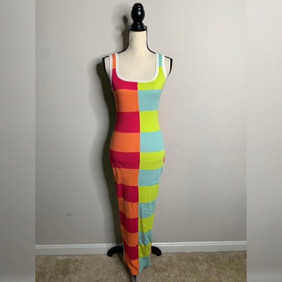 Akira Seeing Double Colorblock Maxi Dress - Picture 5 of 12